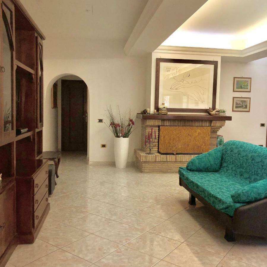 Villa La Residenza Dei Papi Papigno Exterior foto