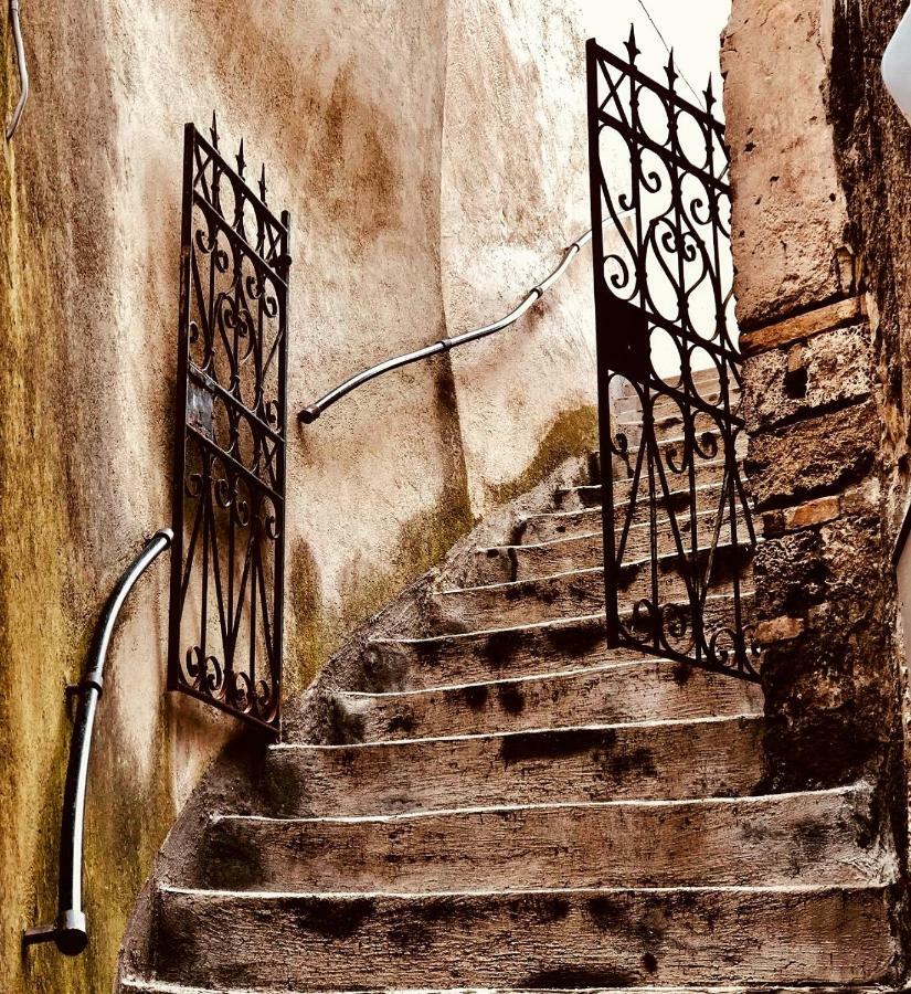 Villa La Residenza Dei Papi Papigno Exterior foto